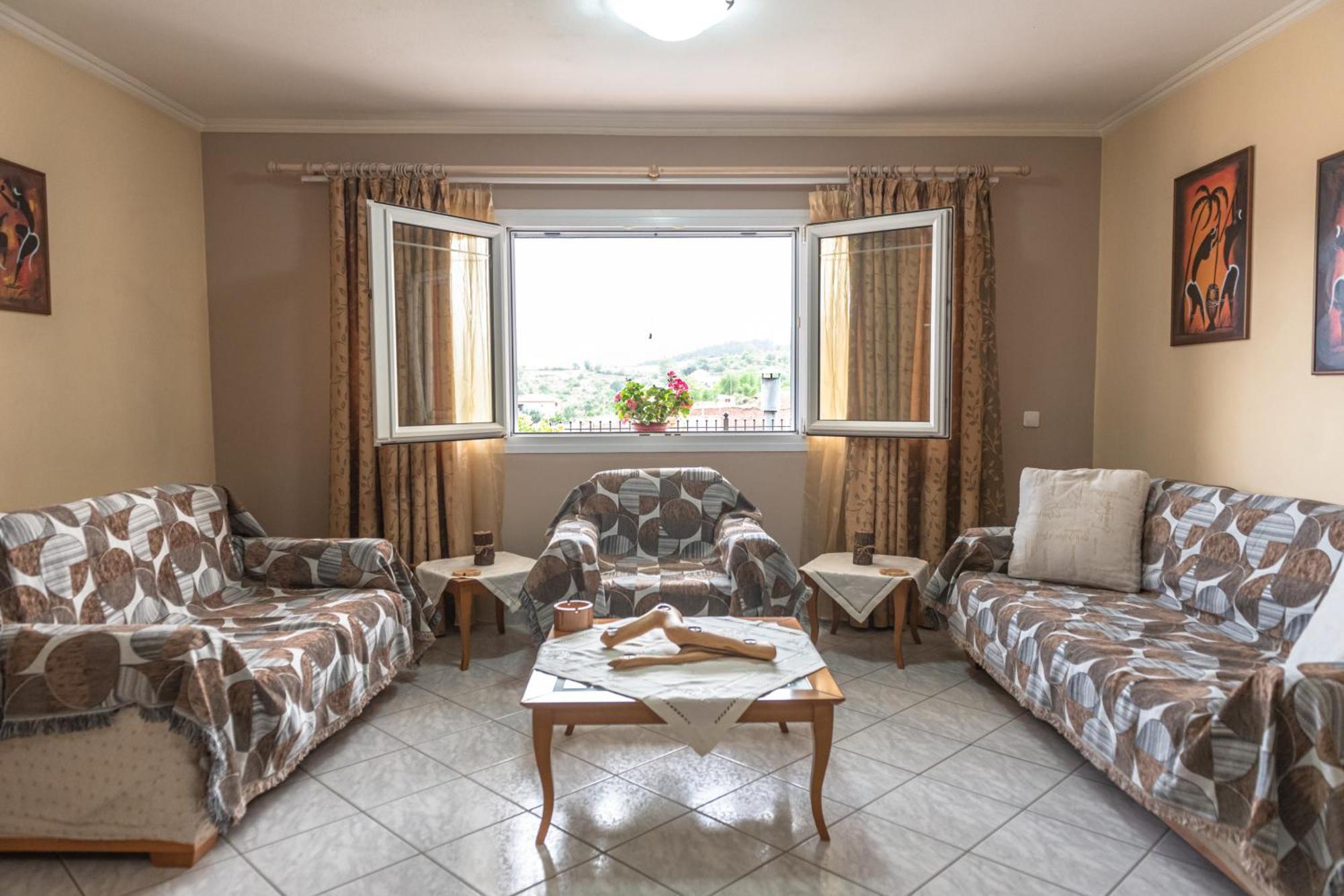 Apartament Dimitri'S Mountain House Karpenísion Zewnętrze zdjęcie